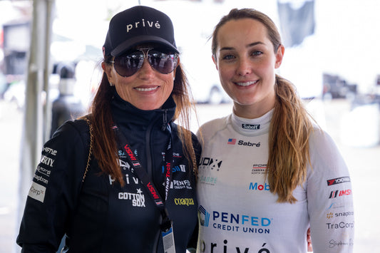 Sabré Cook Announces privé products as Title Partner for 2026 Porsche Carrera Cup North America Season